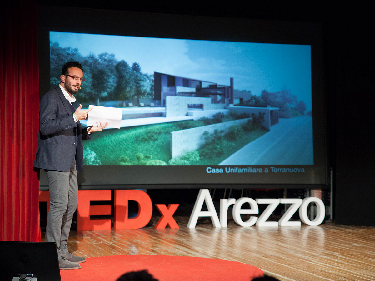 TEDxArezzo. Storie di sport, musica e scienze, in città le emozioni di chi è «andato oltre»