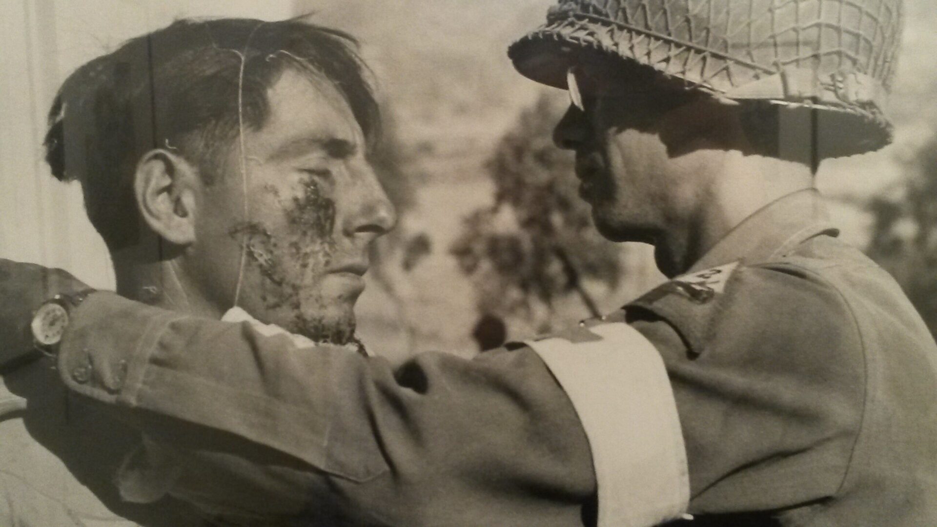 Scatti di guerra. San Gimignano rende omaggio a Robert Capa e ai suoi anni italiani