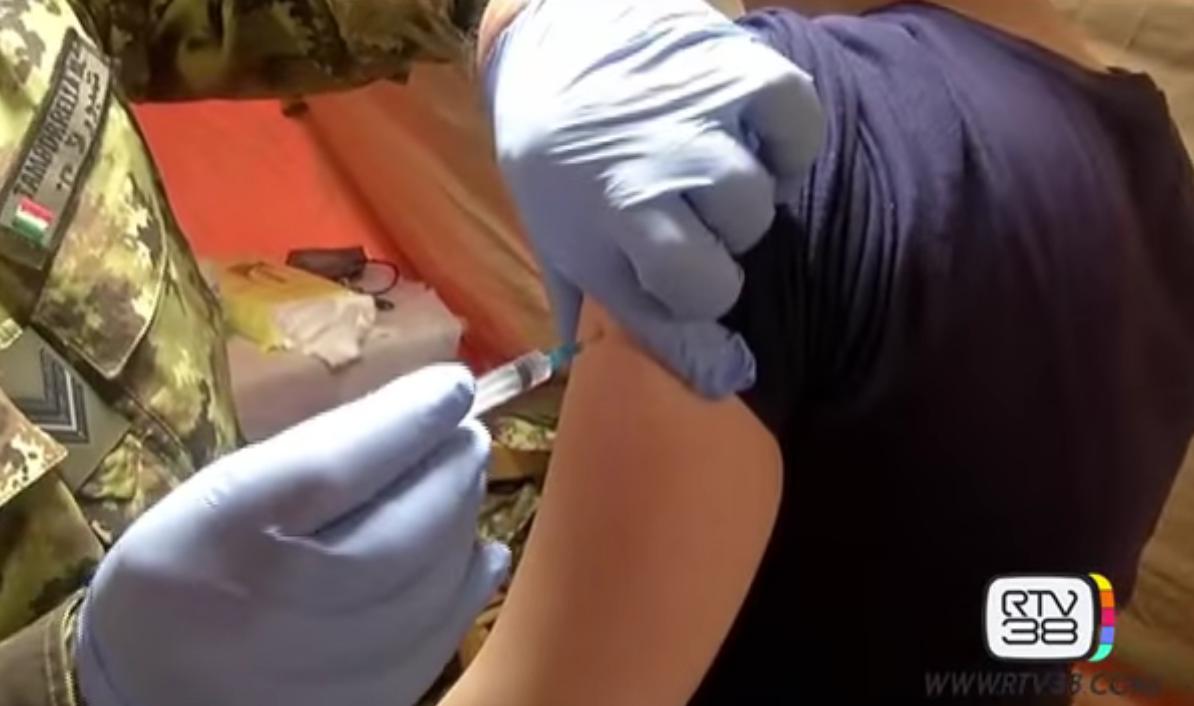 Battaglia anti-meningite. Vaccinazione straordinaria nel Campus Eli Lilly