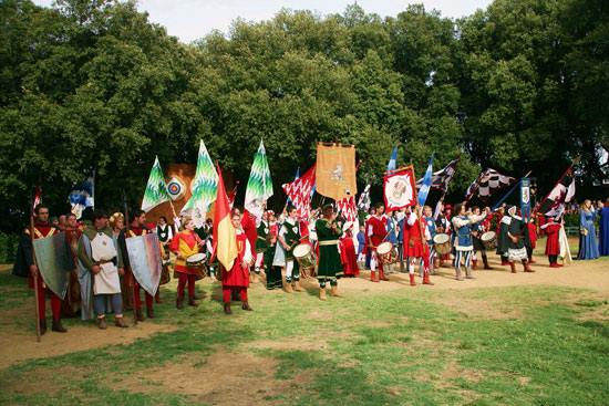 Barbarossa sempre più social. Al via la staffetta dei Quartieri, in vista della 56esima edizione