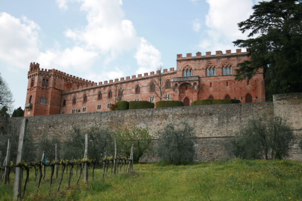 Nel Chianti è tempo di pic nic, idillio per corpo e anima al Castello di Brolio