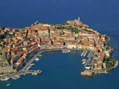 Discarica abusiva con 5 tonnellate di rifiuti. All’Elba scatta la denuncia