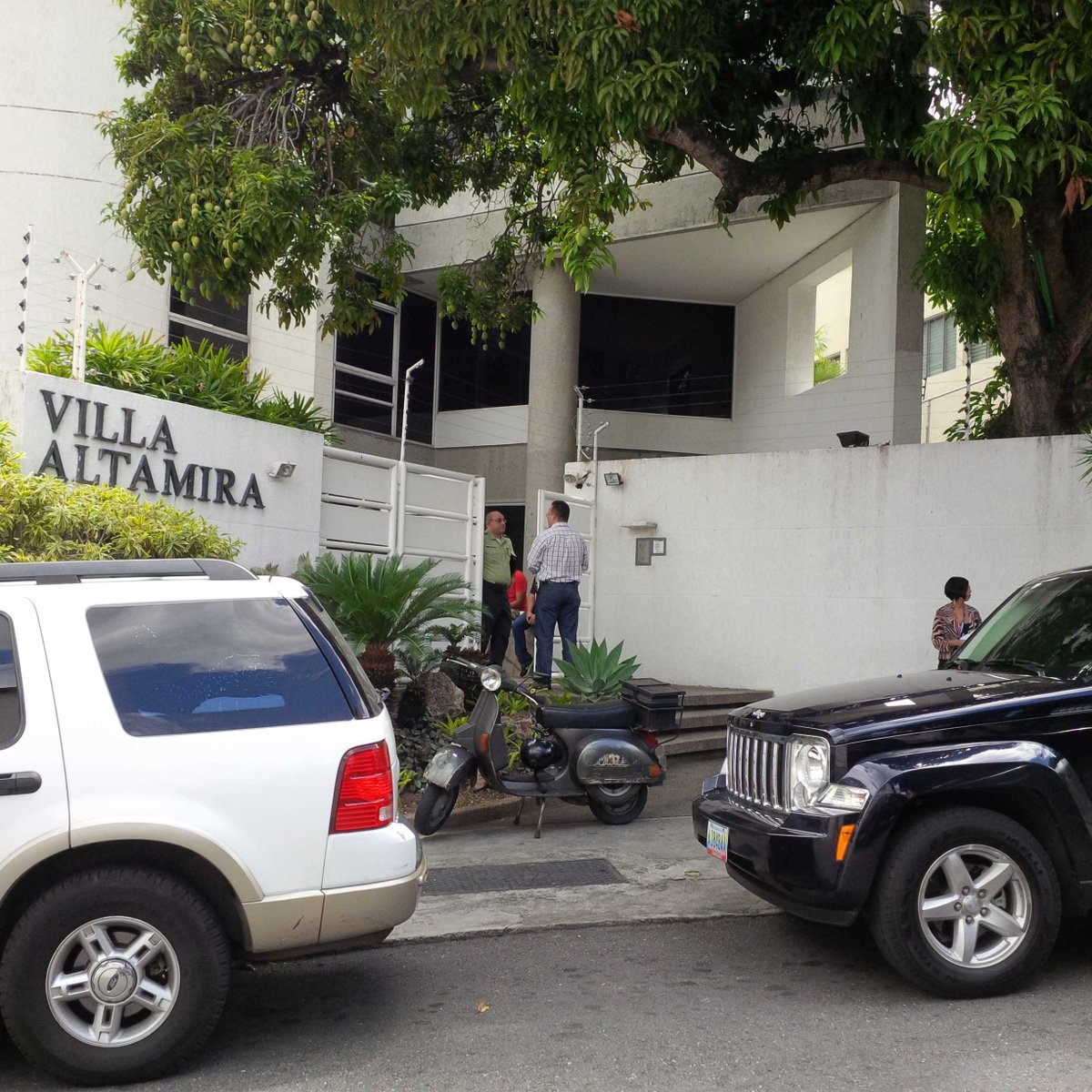 Lutto in Val di Chiana. Sinalunga piange il funzionario diplomatico ucciso a Caracas