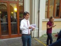 Donzelli rilancia i Cpr in Toscana: “Avanti anche senza l’ok della Regione”