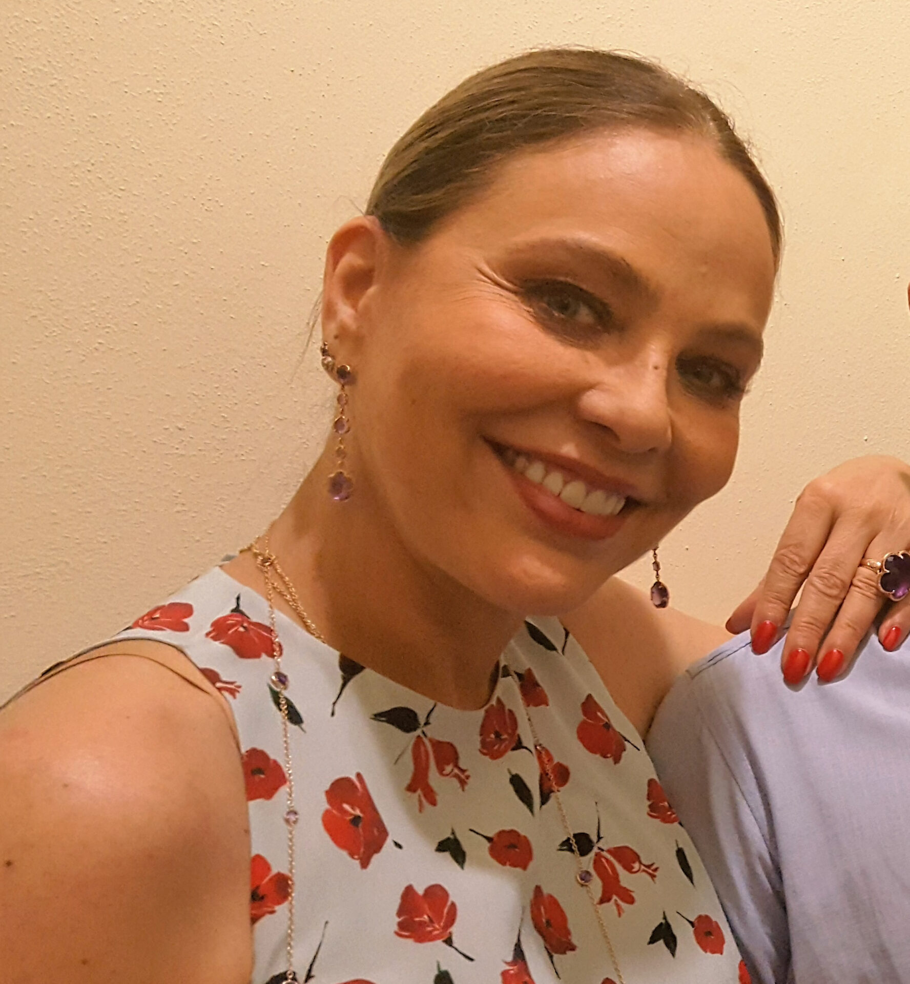 Vip in Val d’Orcia. Ornella Muti infiamma Radicofani