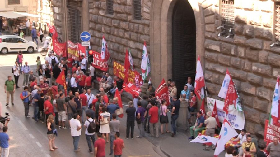 «Vogliamo un contratto». Sciopero dei Metalmeccanici a Firenze