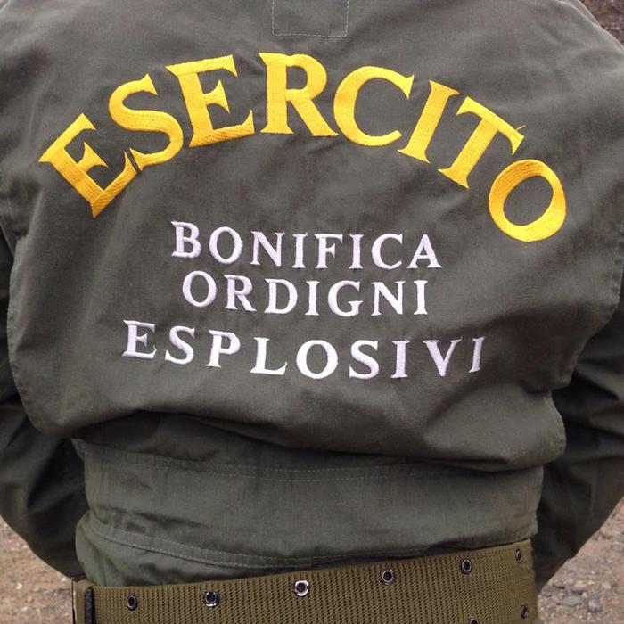 Operazioni di bonifica di un residuato bellico, strade chiuse al transito veicolare e pedonale