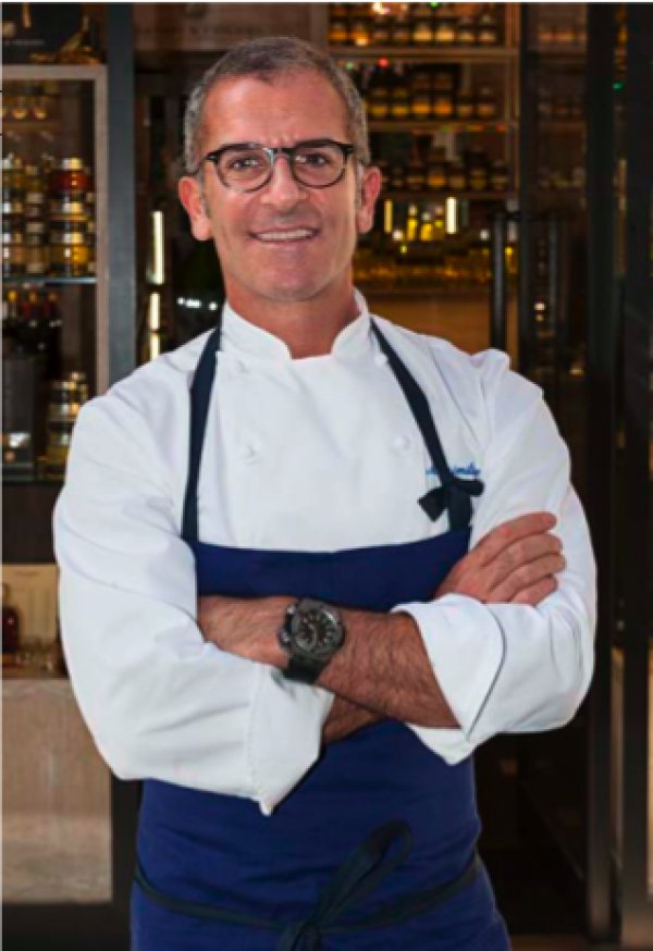 Sfida a colpi di pizza con chef Max Mariola e le telecamere di Gambero Rosso Channel