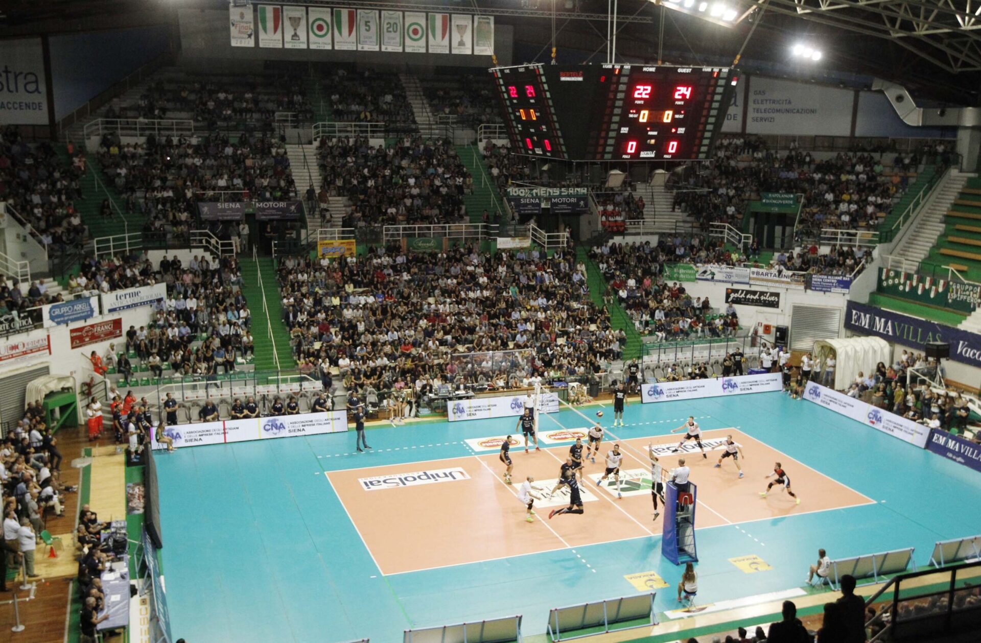 Volley day. In 3mila al PalaEstra per l’incontro tra Emma Villas e Perugia