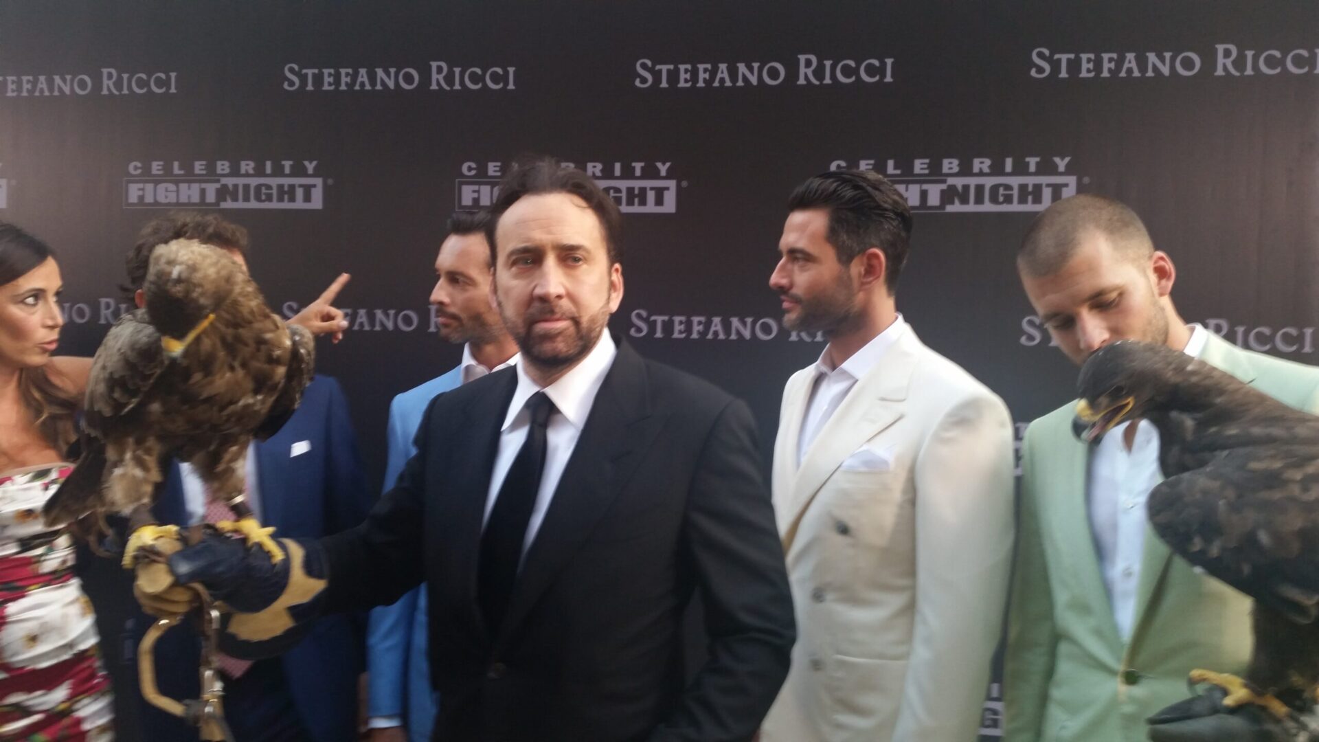 Sfilata di stelle. Celebrity Fight Night, Nicolas Cage: «Amo Firenze e il cinema italiano»