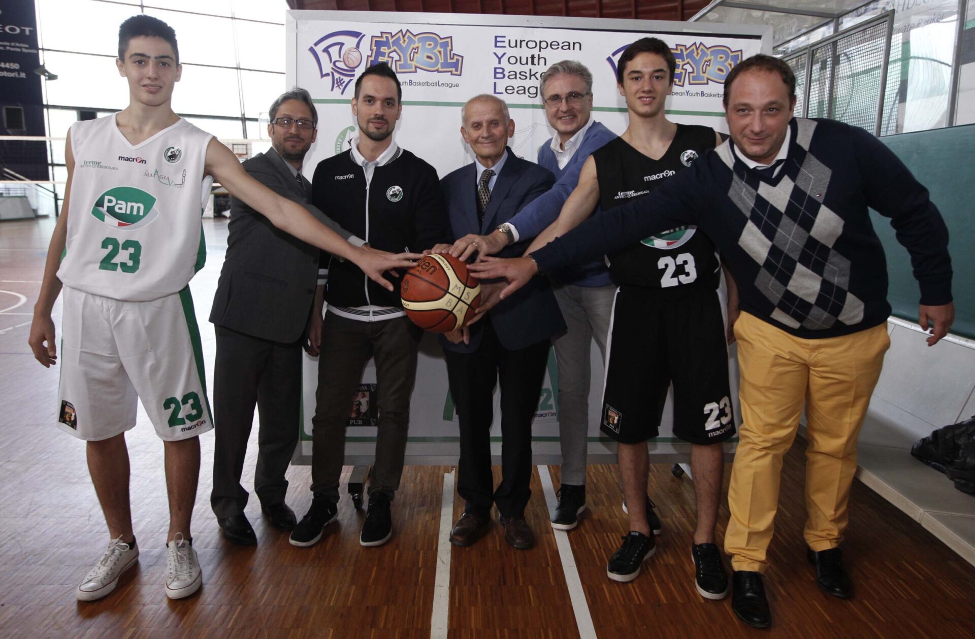 «Back in black». La Mens Sana Basketball Academy riporta Siena in Europa