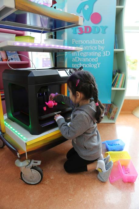Tecnologia migliora-salute. Al Meyer la stampa 3d per gessi su misura dei piccoli pazienti