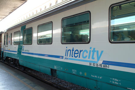 Il potenziamento. Terontola, da lunedì 4 intercity fermeranno in stazione