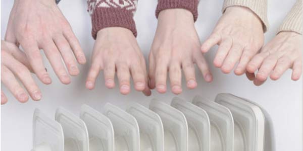 Gelo tra i banchi. Caldaie bloccate, tre scuole di Pisa restano al freddo
