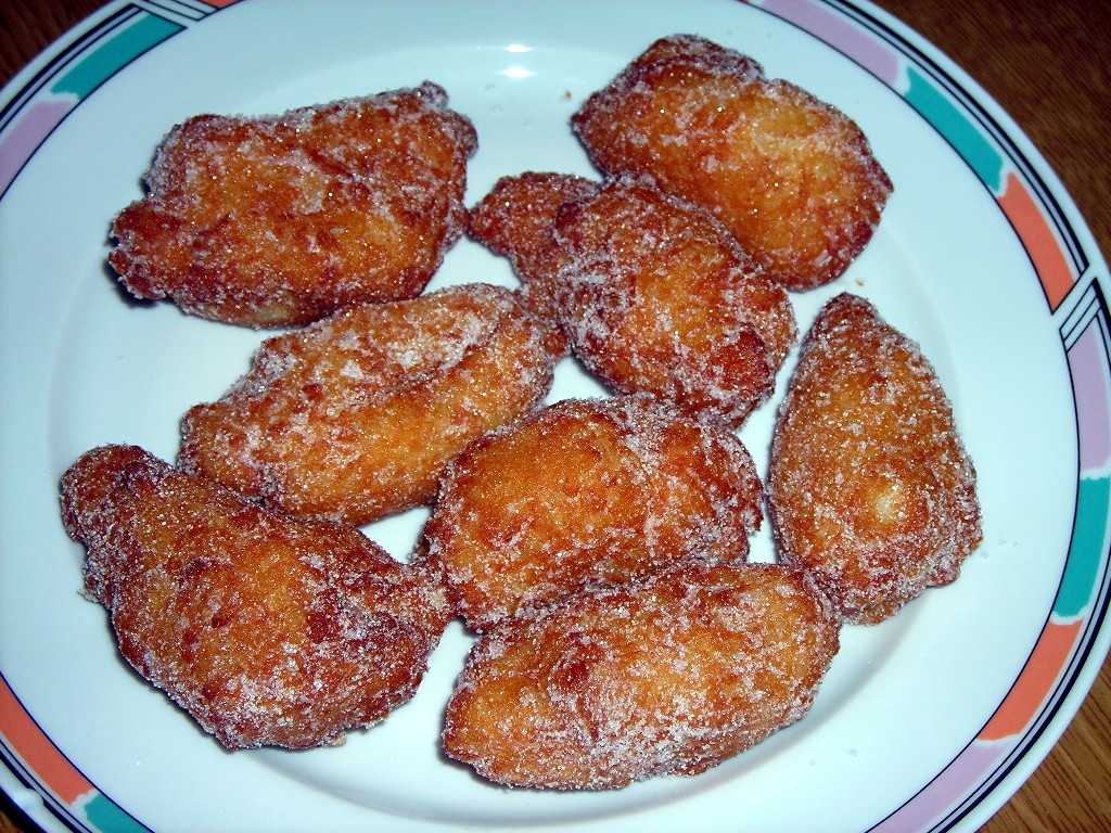 «In piazza ci sono le frasche». A Siena è tempo di frittelle di riso