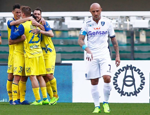 Empoli, è black-out. Quinta sconfitta consecutiva per gli azzurri, quattro gol dal Chievo