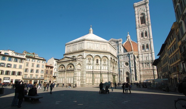 Blocco triennale. Giunta di Firenze pone freno ad aperture commerciali in area Unesco