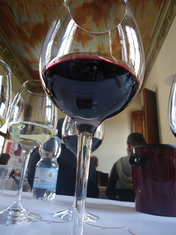 Orcia Wine Festival al via. I grandi vini della Val d’Orcia aprono le porte ai winelover. Dal 22 al 26 aprile