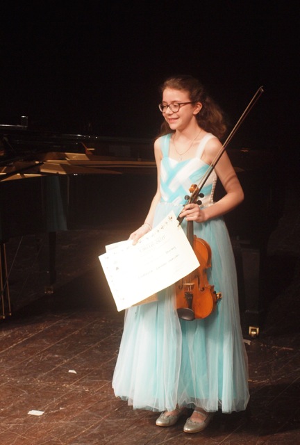 Premio Ciro Pinsuti,vince la 12enne violinista Lucrezia Lavino Mercuri