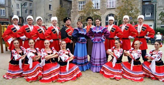 Gemellaggio musicale. Musica e cena cosacca a Casciana Terme per la Festa della Repubblica