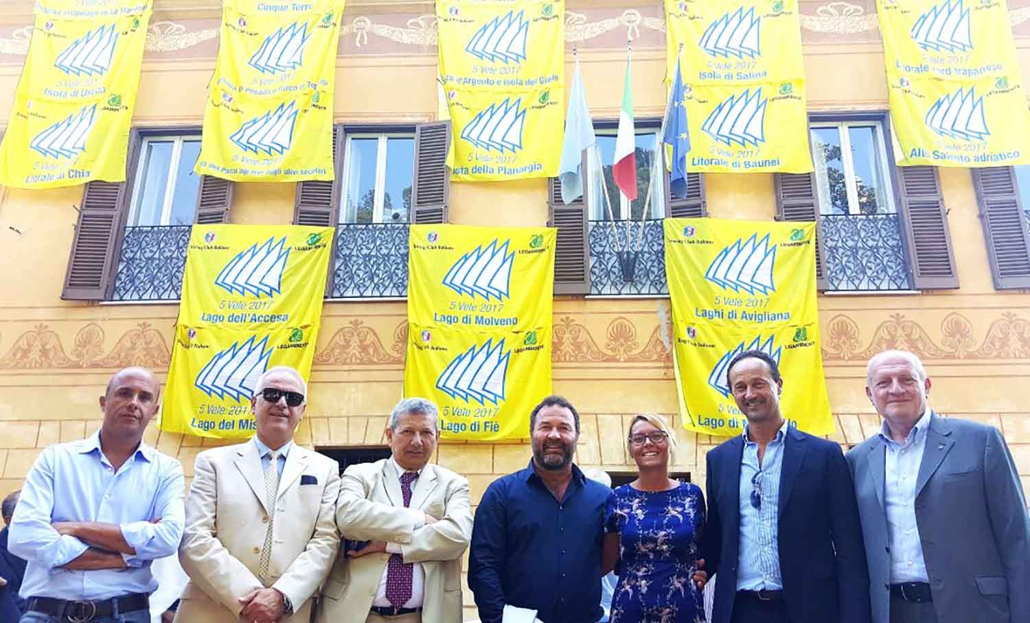 A gonfie vele. Bandiera Blu e Cinque vele per il mare grossetano. «Onore e onere»