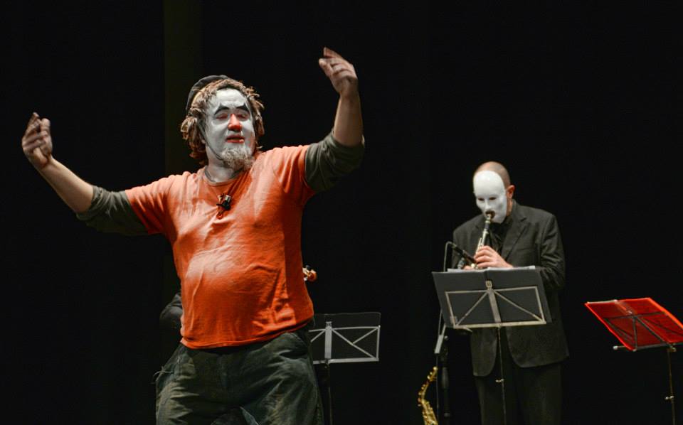 Balcanikaos. A Calcinaia Andrea Kaemmerle sul palco di “Utopia del Buongusto”