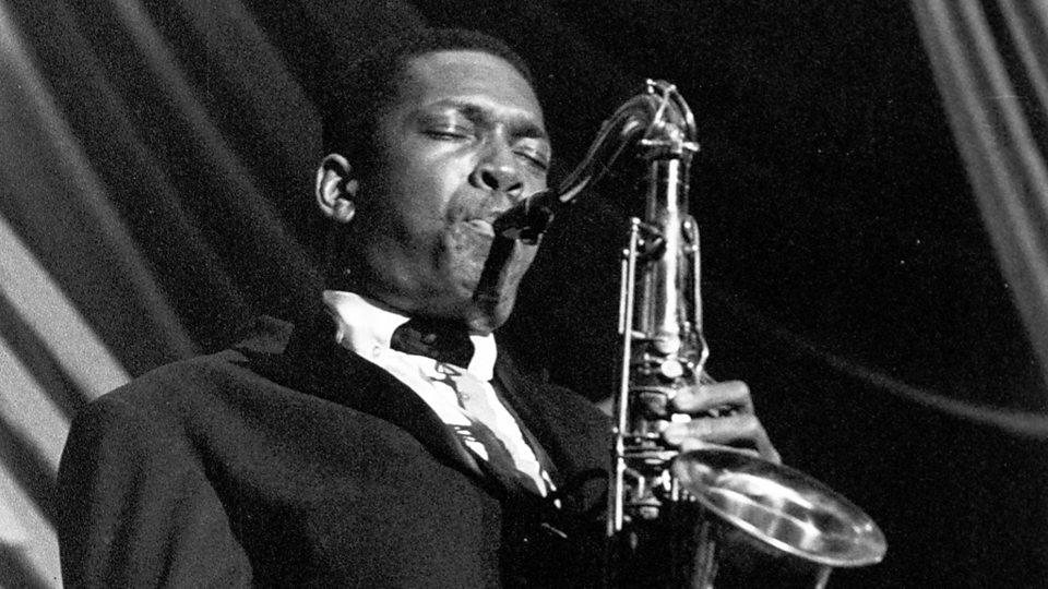 Tra le torri risuona il jazz di John Coltrane