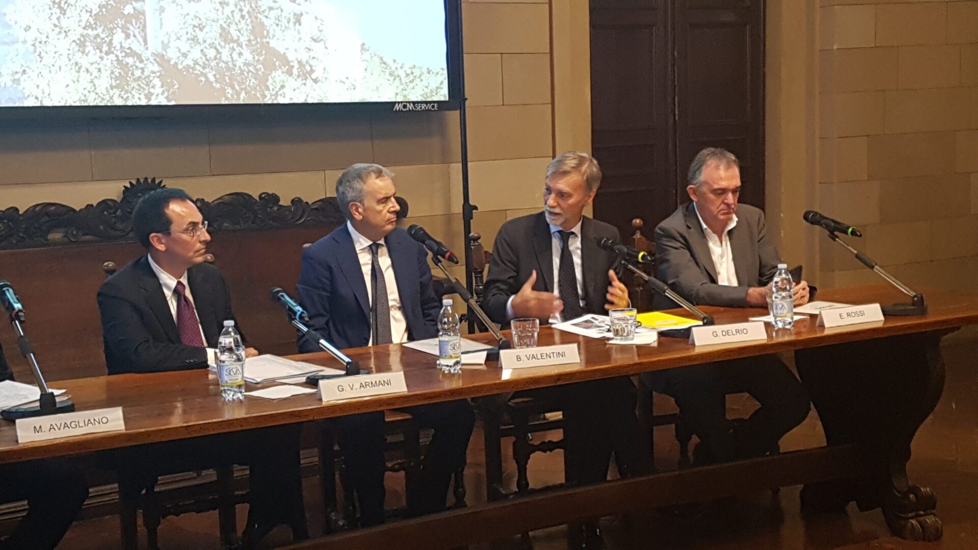 Focus viabilità. Anas: «Siena-Grosseto completata nel 2022». Ministro Delrio: «Tirrenica, nuovo assetto entro l’estate»