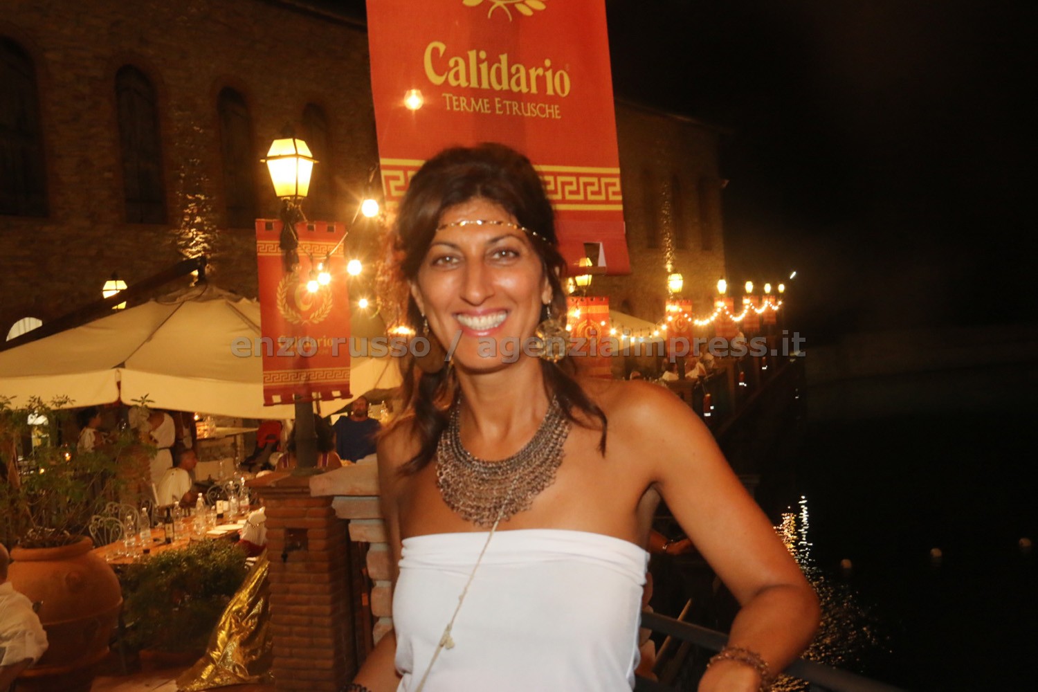 Vacanzae romanae. Festa in costume alle terme di Caldana. C’è anche Riccardo Fogli