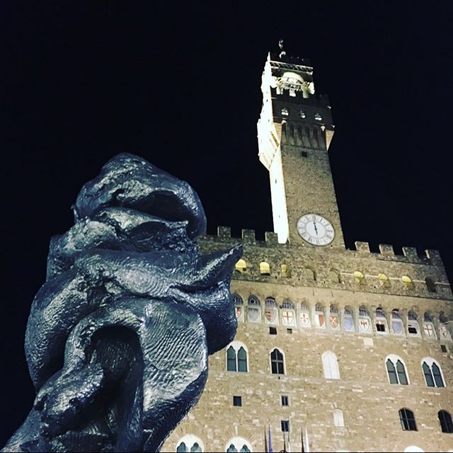 L’imprevisto. Crolla statua Fischer a Firenze, il sindaco: «Perizie per accertare le cause»
