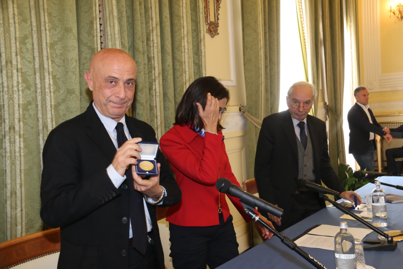 Ricorrenze. Il Ministro Minniti: «Figura Prefetto è garanzia per la democrazia di questo Paese»