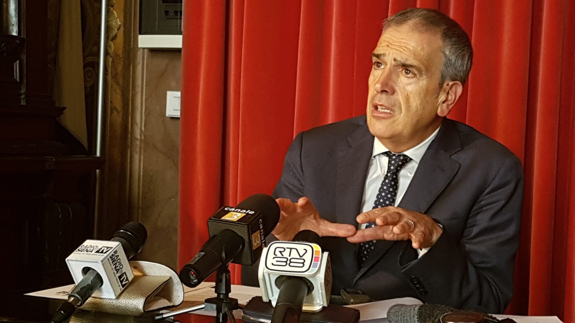 Campo da baseball, ex sindaco Siena Bruno Valentini condannato a otto mesi