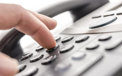 Truffa sotto l’albero. Sondaggi telefonici su Moschea e Ius Soli ma il Comune non ha incaricato nessuna società