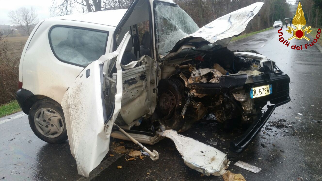 Strade pericolose. Due incidenti in poche ore nel grossetano, feriti trasportati con l’elisoccorso a Siena