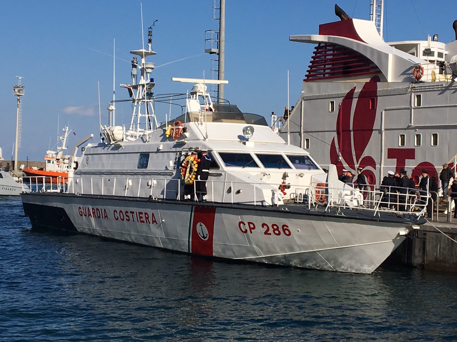 Il giorno del ricordo. Sei anni dopo il naufragio della Concordia il Giglio ricorda le vittime