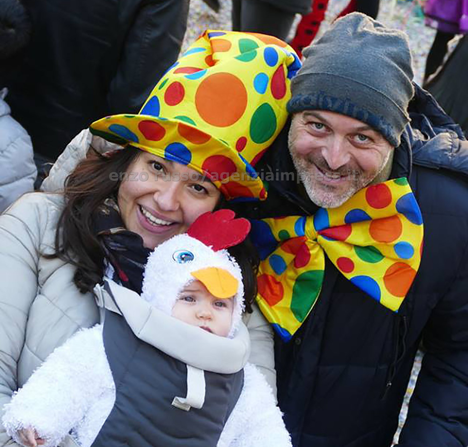 Tutti in maschera. Dove festeggiare il Carnevale in Toscana tracarri allegorici e coriandoli