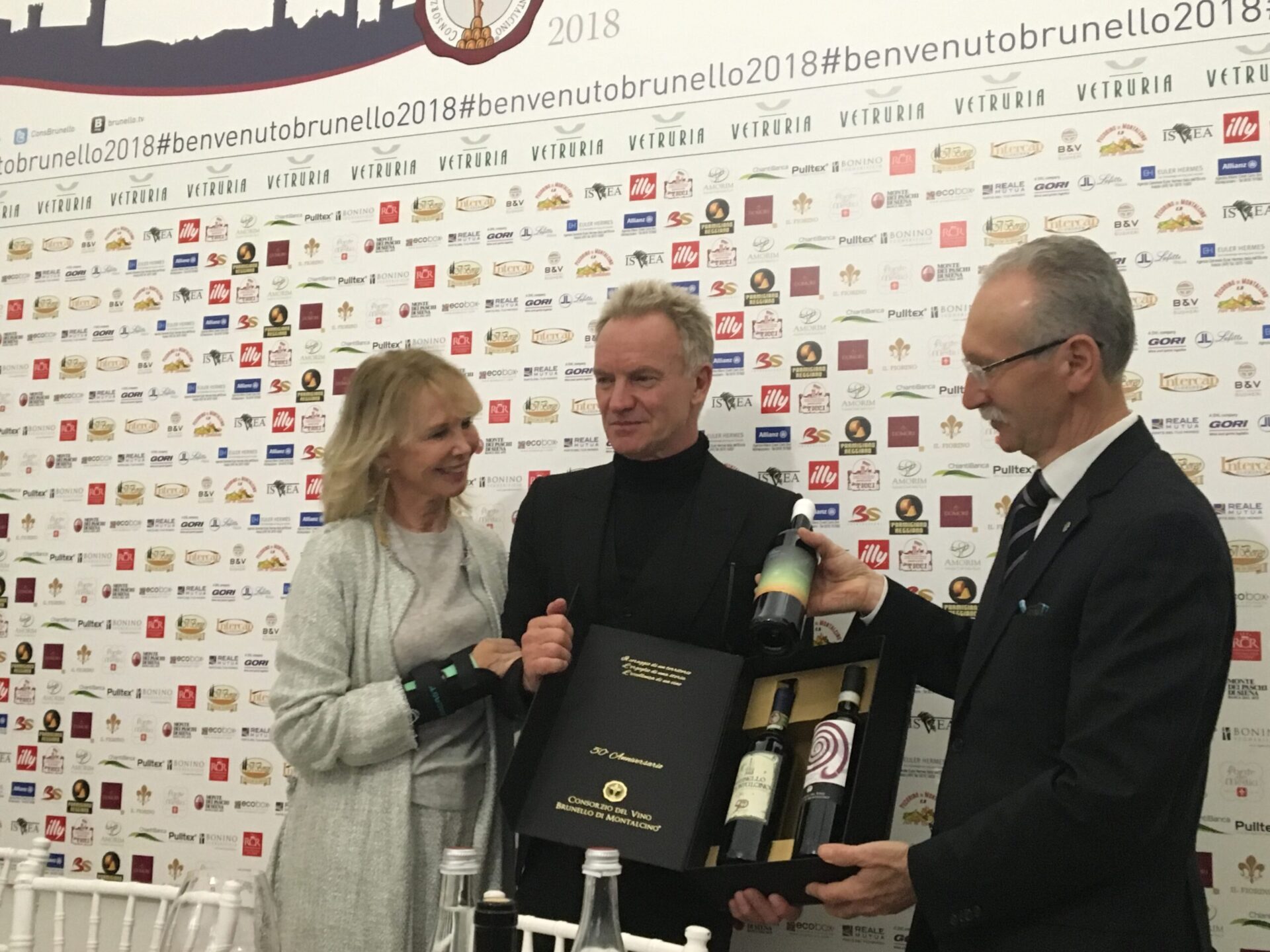 Benvenuto Brunello. Quattro stelle all’annata 2017 e Sting svela la sua piastrella