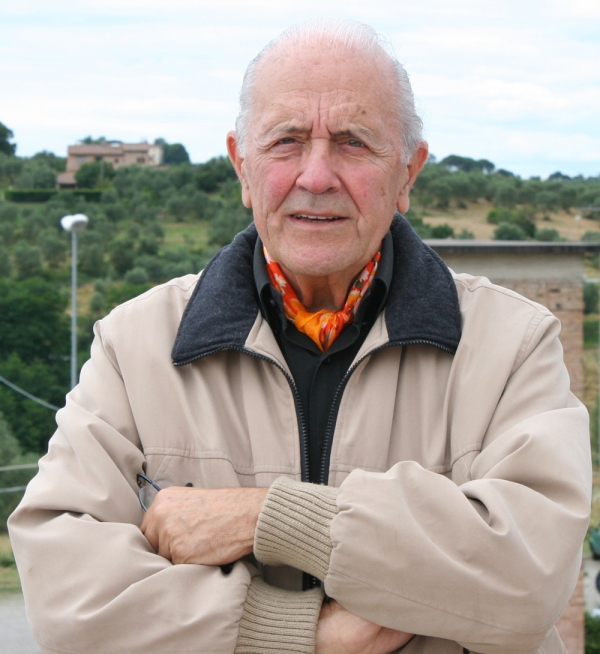 Si è spenta la voce del Palio. Addio Emilio Ravel, pioniere della tv innamorato della sua Siena