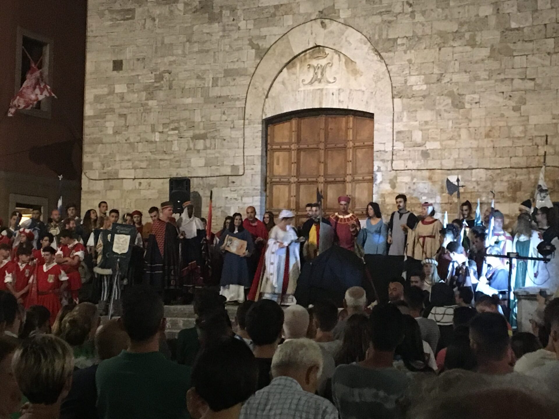 Barbarossa al via. Presentazione delle ‘Brocche’ di Susanna Deiana dedicate ai 100 anni dalla fine della Grande Guerra. Mercoledì 13 giugno