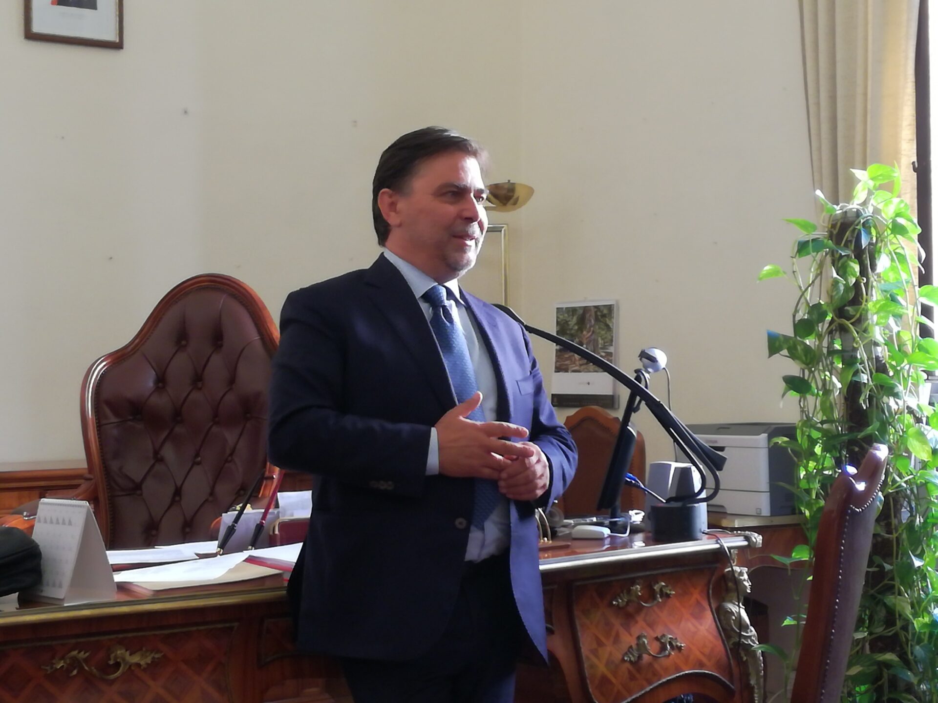 Il nuovo Questore si presenta. Capuano:  «La Polizia sia amica dei cittadini»