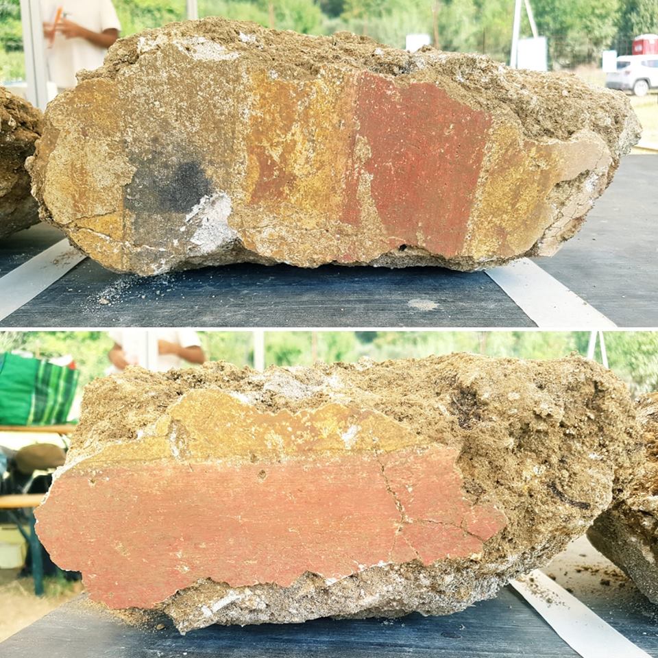 Frammenti di affreschi databili tra il IV e V secolo ritrovati nella villa Romana di Aiano