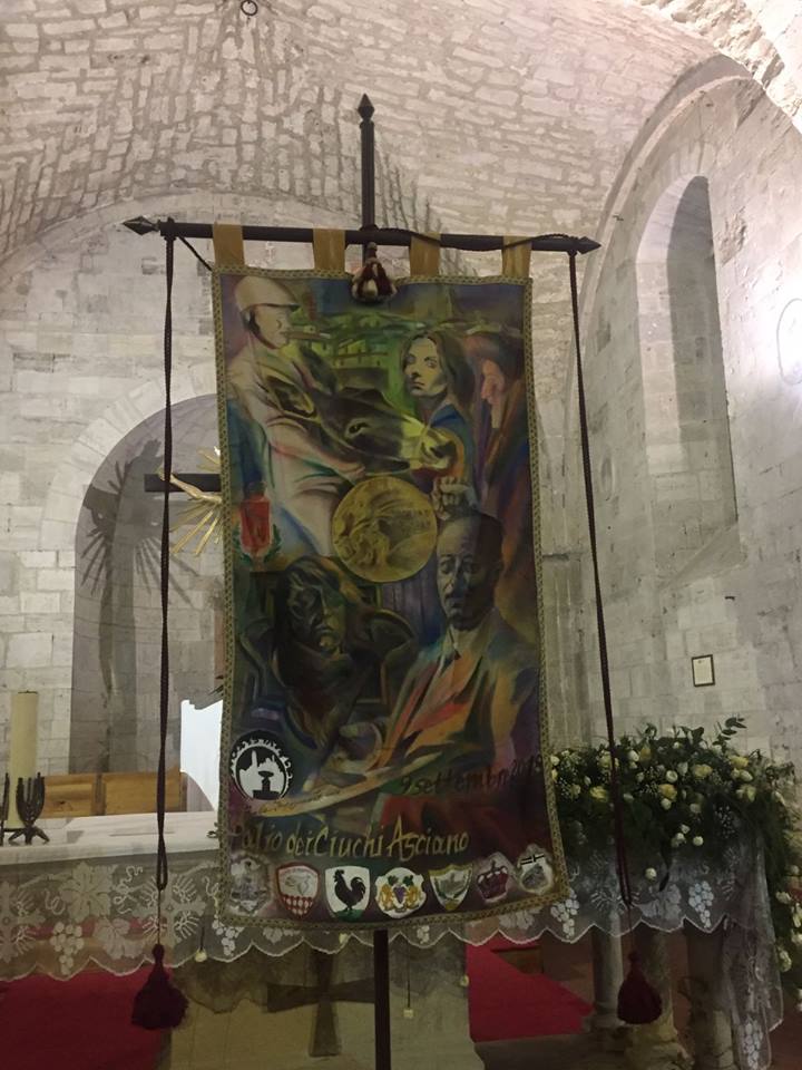 Palio dei Ciuchi, presentato il Drappellone di Paola Imposimato