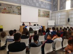 Il bello della gioventù. Genitori, insegnanti e professionisti a confronto sugli adolescenti