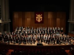 Maggio Musicale Fiorentino, Beethoven per il debutto di Bar Avni alla guida dell’Orchestra