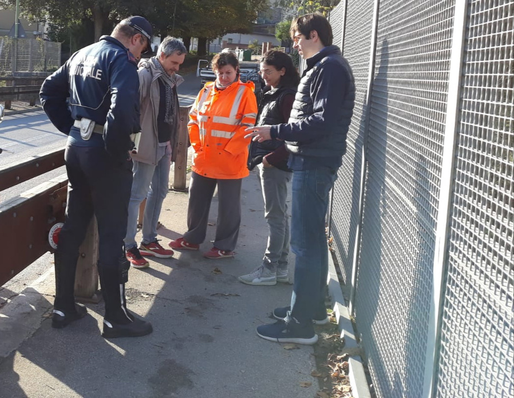Siena, si stacca intonaco da ponte di Ravacciano. Il vicesindaco: «In corso verifiche strutturali»