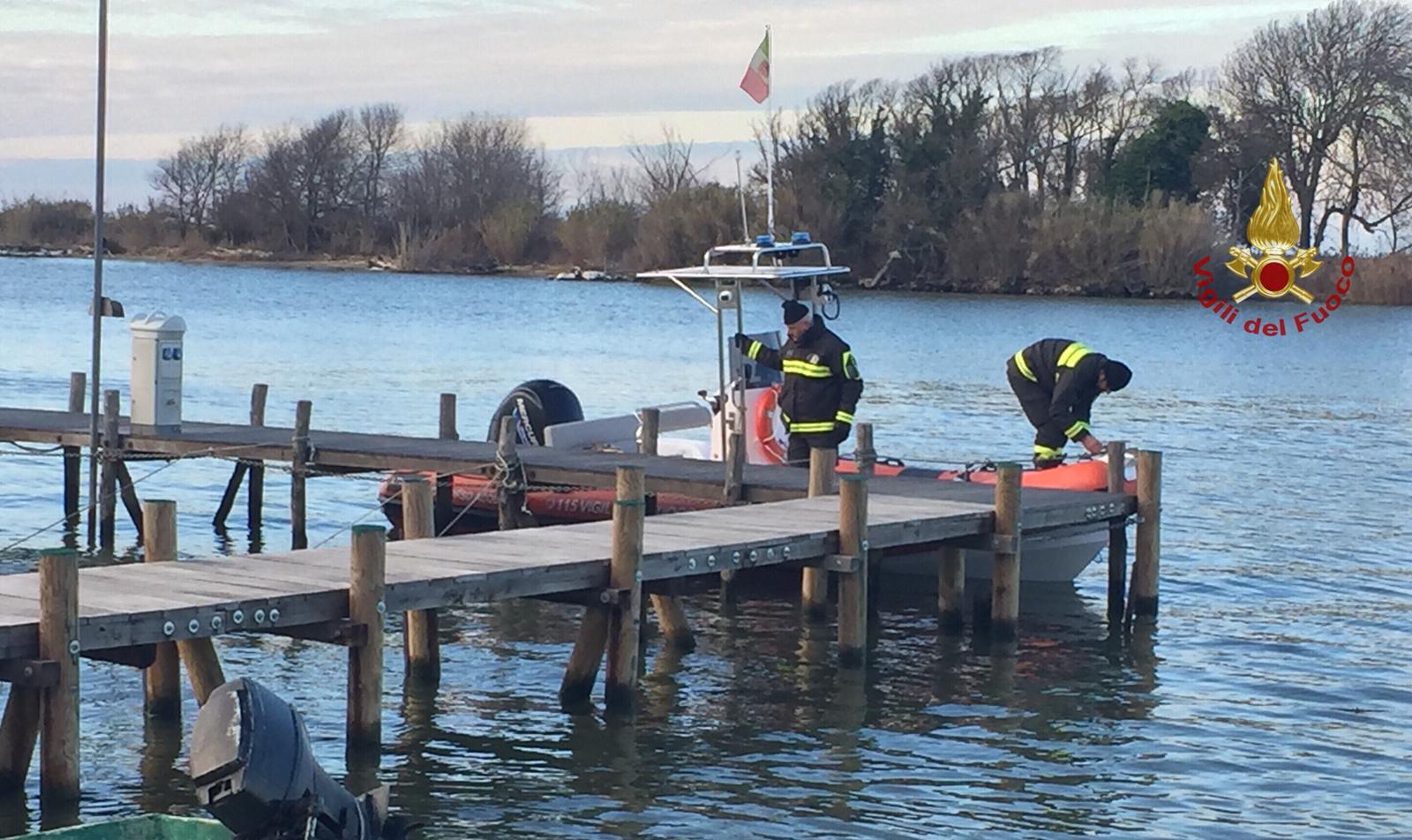 Nessuna traccia. Disperso in Arno, si cerca anche con elicottero