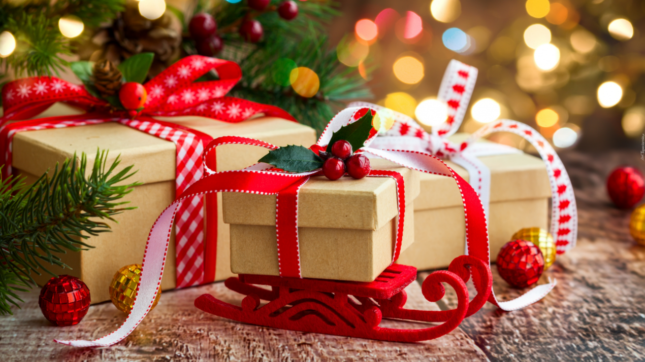 Previsione di spesa. Confcommercio, per Natale i toscani prediligono alimentari, abbigliamento e giocattoli