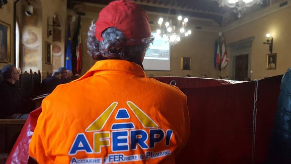 La preoccupazione. Aferpi, i sindacati: «Dannosa la riduzione del monte ore di lavoro»