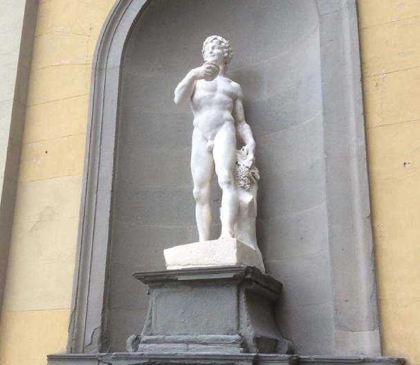 A nuovo splendore. Bacco torna a brindare, restaurata fontana del Bacchino