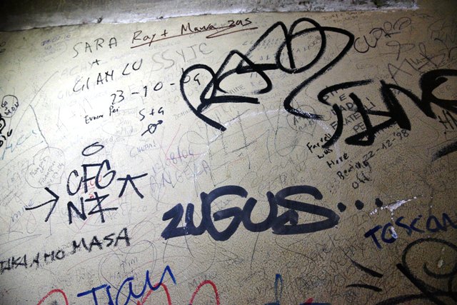 A difesa dell’arte. Firenze, laser per rimuovere le scritte sui monumenti